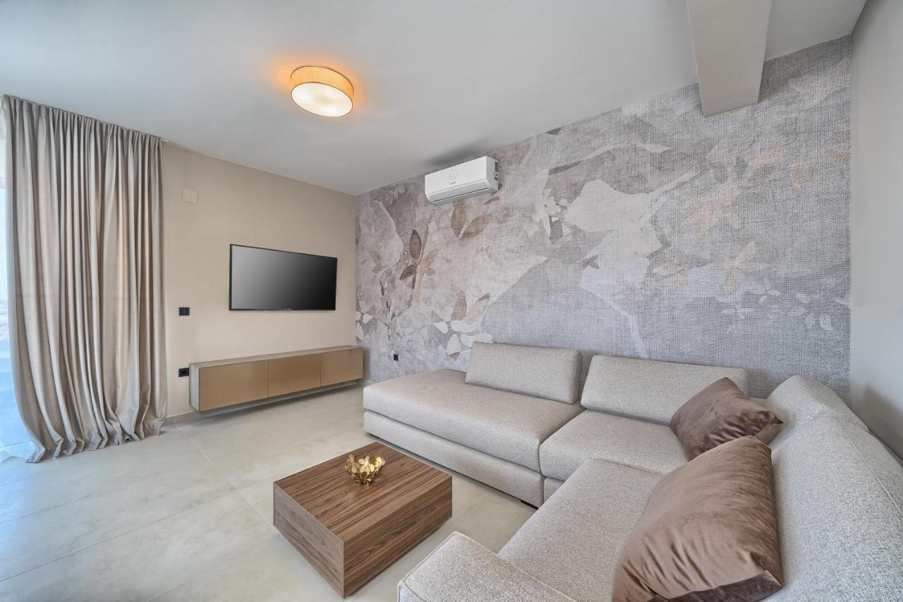 Residence Franc Primosten Luaran gambar